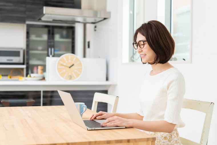 AdobeStock_396216833 失敗しない印刷用データの作り方とポイント