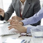 データのチェック体制は万全！活動報告書の印刷製本事例